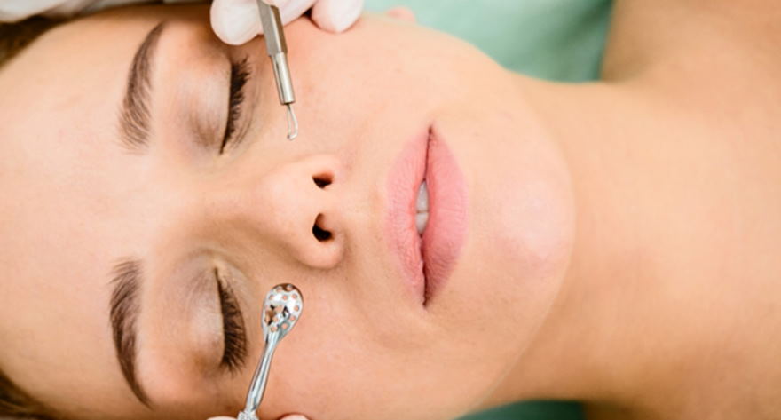 Blackhead Removal Tools That Will Clean Your Pores